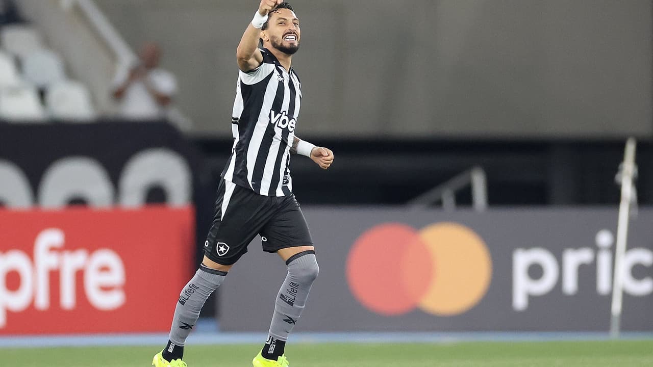 Botafogo ganha reforços de peso para encarar o Racing na Sul-Americana