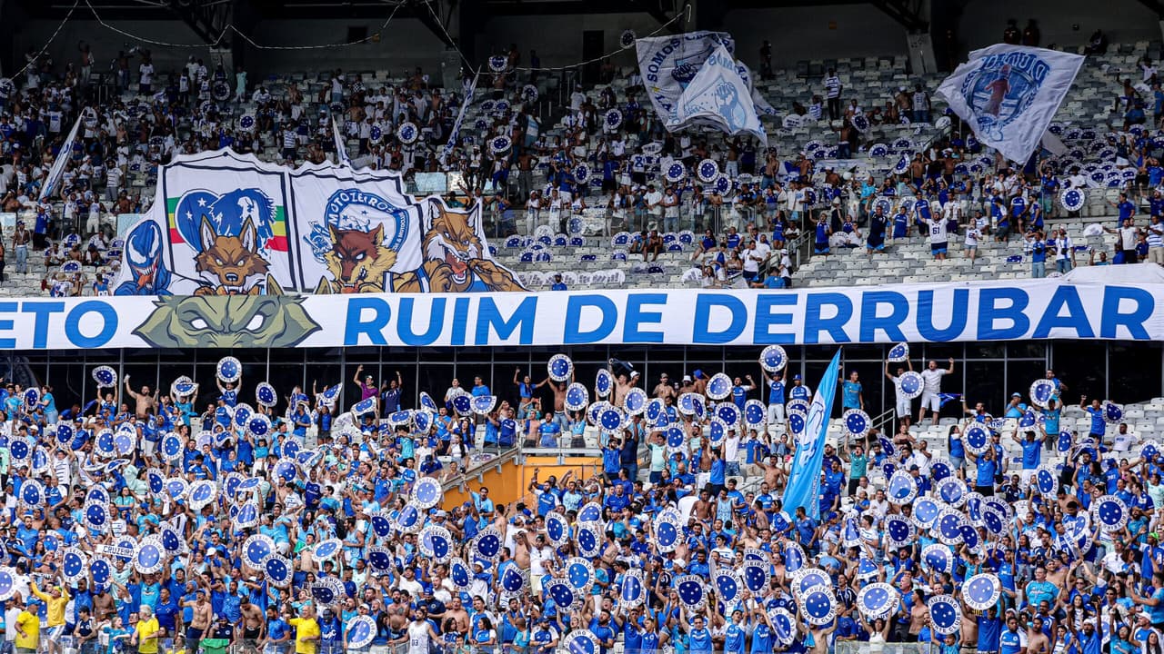 Ingressos à Venda para o Confronto Entre Cruzeiro e Red Bull Bragantino: Garanta Já o Seu Lugar!