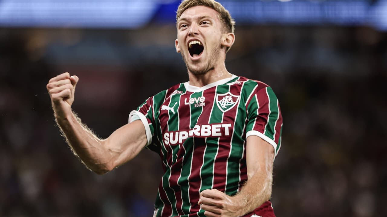 Zubeldía Surpreende e Muda Fluminense para Duelo na Libertadores