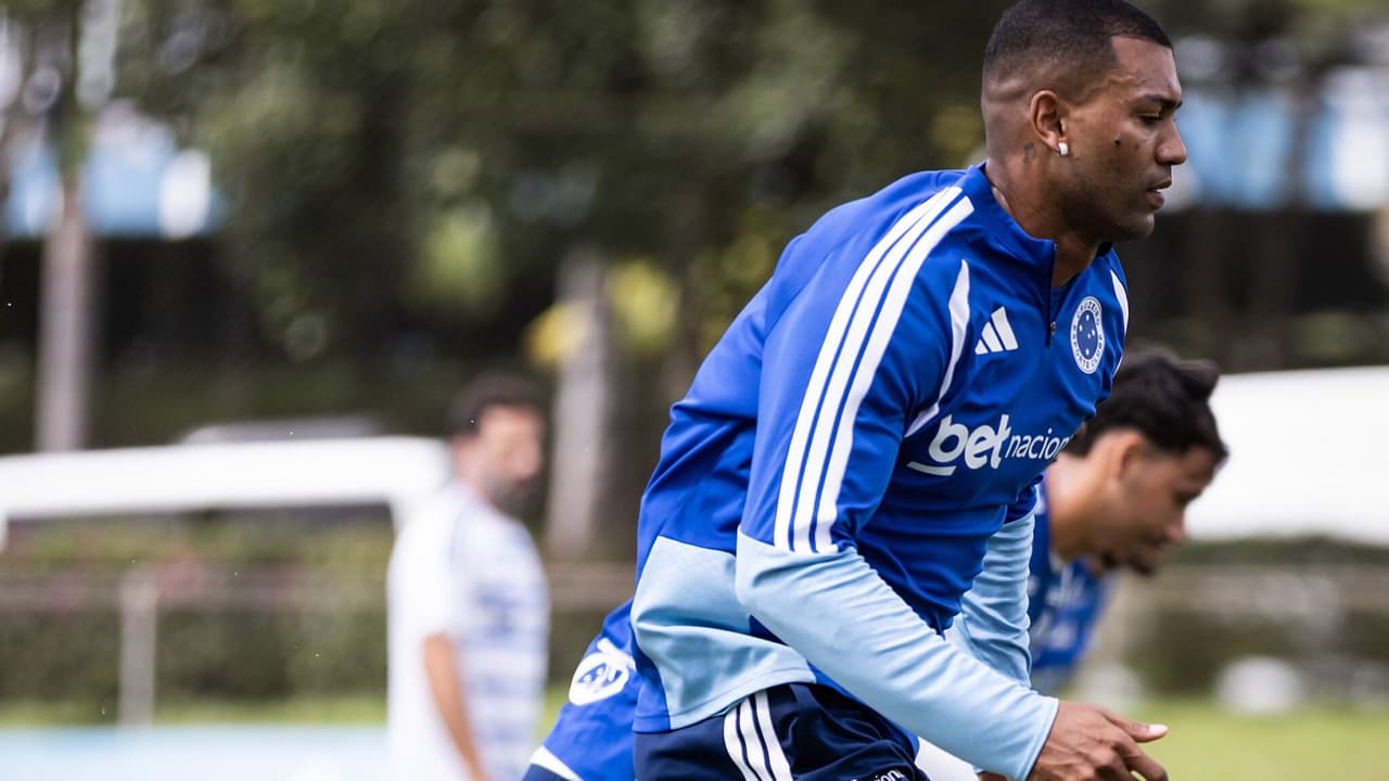 Walace é cortado do duelo contra o Barcelona-EQU por indisciplina no Cruzeiro