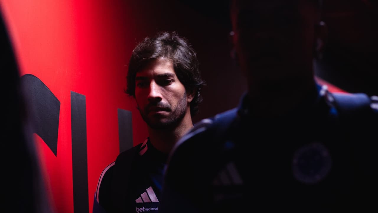 Lucas Silva expressa indignação após derrota acachapante do Cruzeiro: Sentimos vergonha