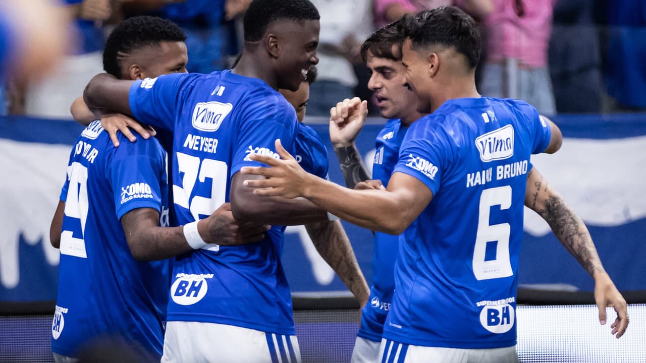 Cruzeiro Reverte Resultado e Supera Red Bull Bragantino em Grande Estilo no Mineirão