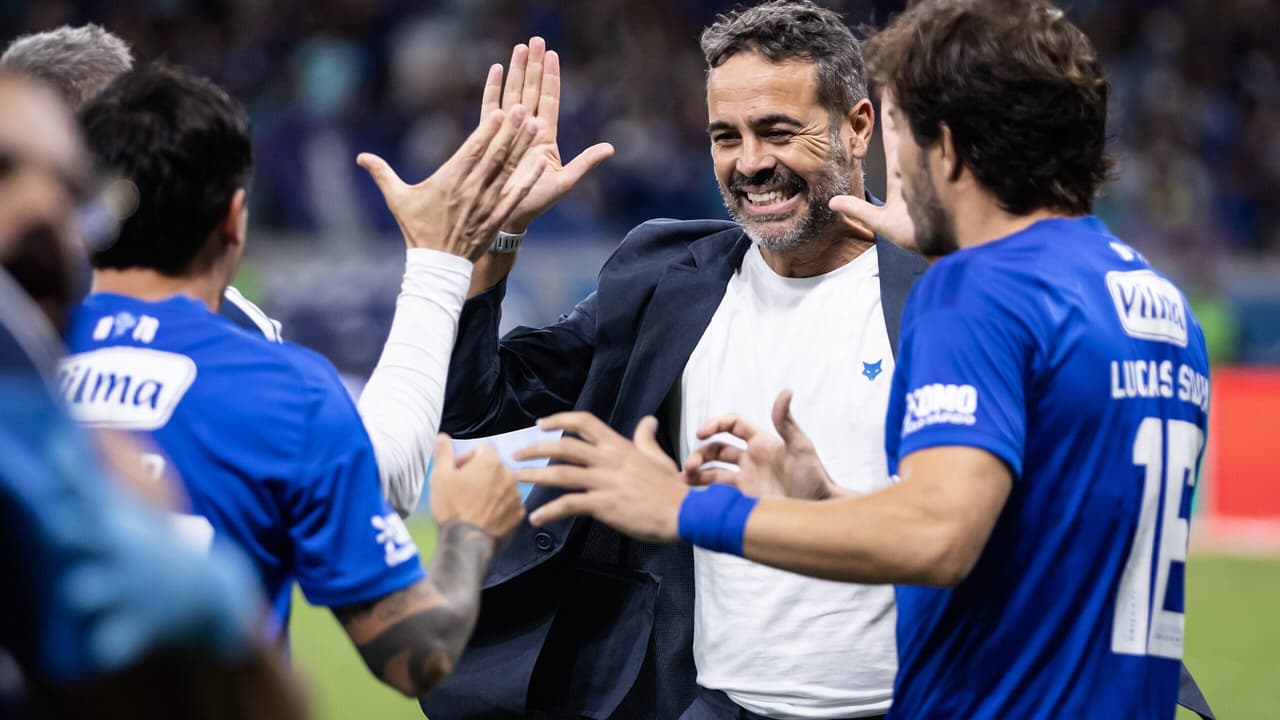 Cruzeiro Evolui sob Comando de Artur Jorge e Revela Poder de Reação como Chave para o Sucesso
