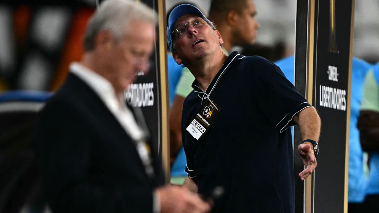 Afastamento de Textor no Botafogo gera turbulência: torcida entre alívio e preocupação — Futebol