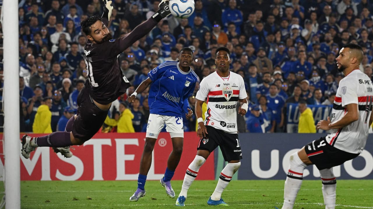 Coronel rouba a cena na estreia pelo São Paulo e segura empate na altitude — Futebol