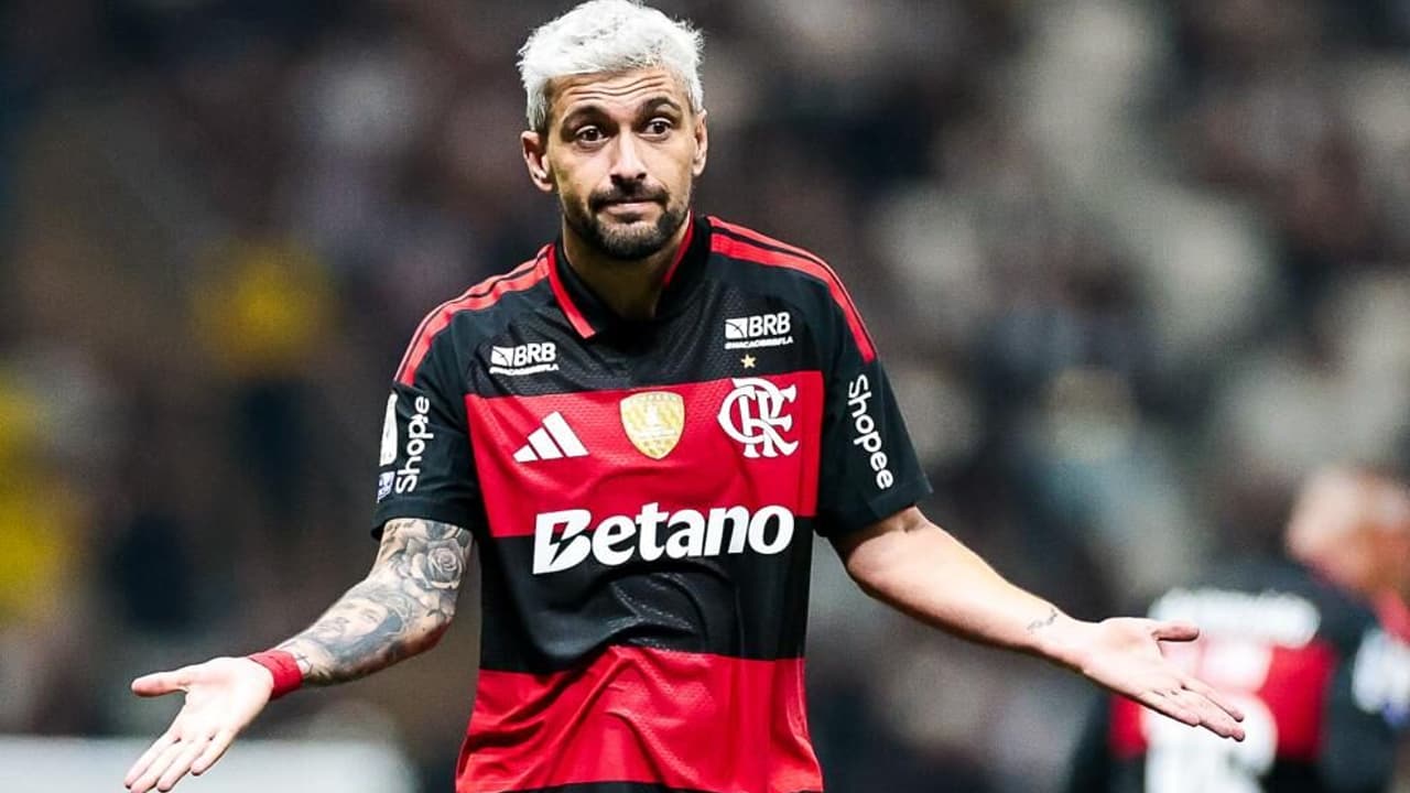 Arrascaeta exalta domínio do Flamengo na goleada histórica sobre o Atlético-MG — Futebol