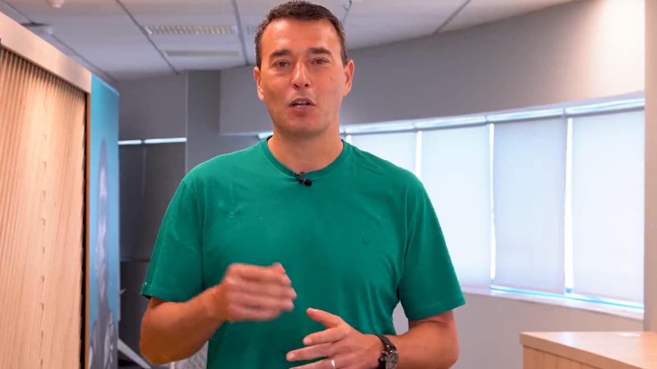 Palmeiras ou Flamengo? Rizek aponta melhor futebol do Brasileirão