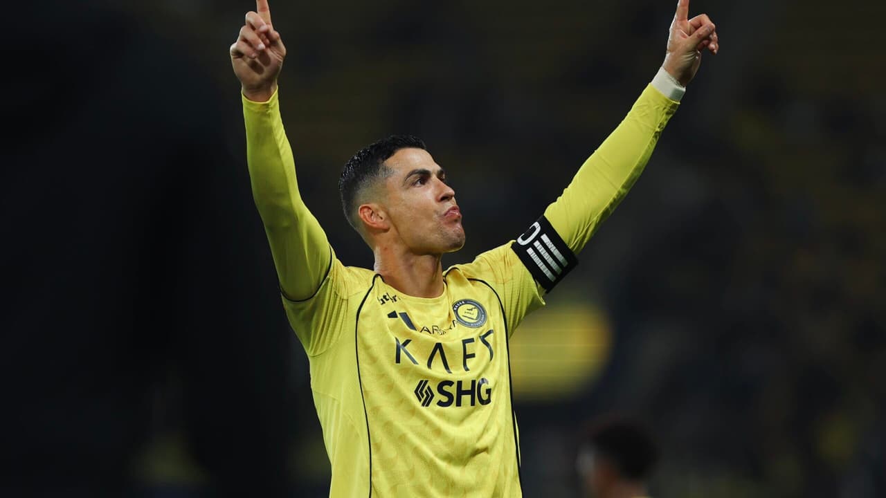 Aos 44 anos, Ciel do Ferroviário vira maior artilheiro mundial pós-40 e deixa CR7 para trás — Futebol