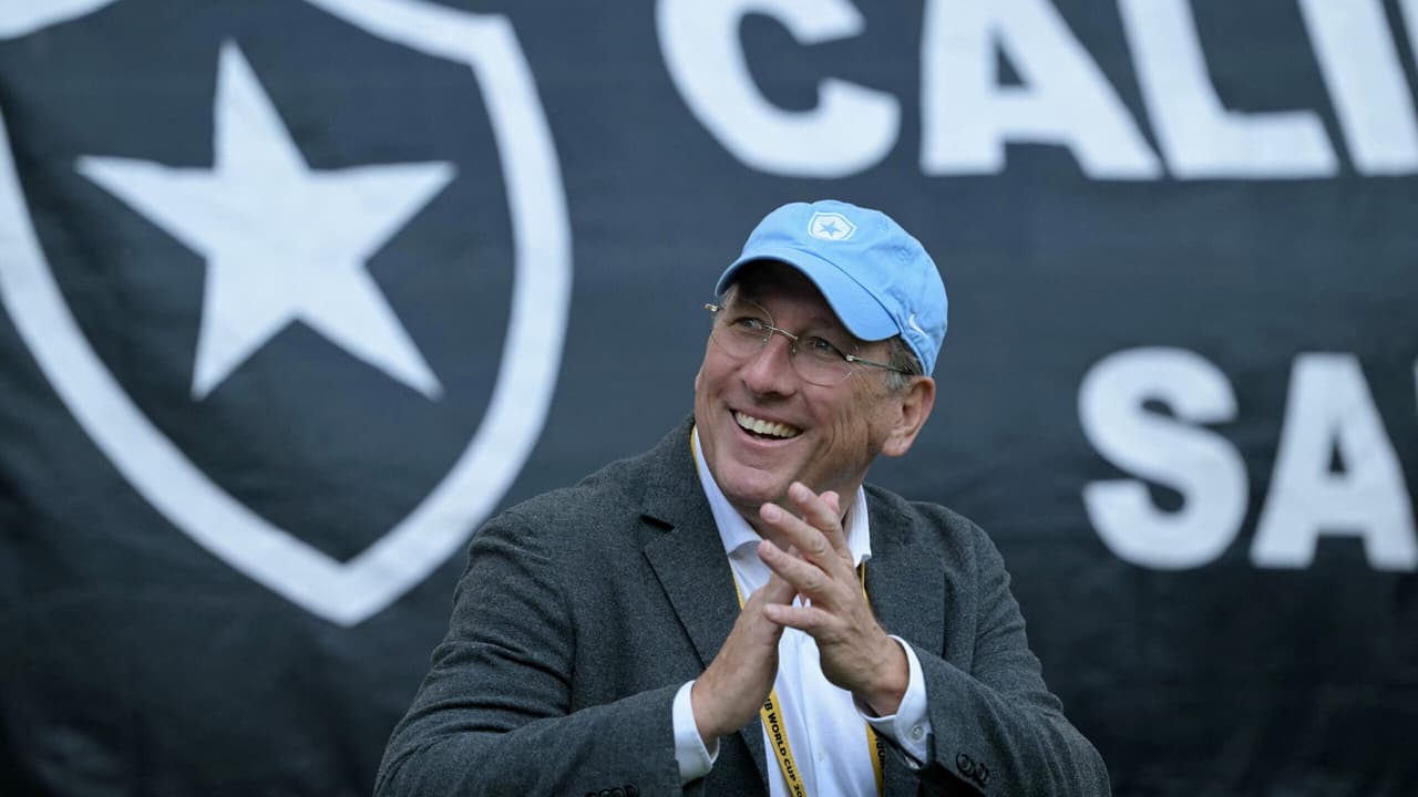 SAF do Botafogo é oficialmente colocada à venda