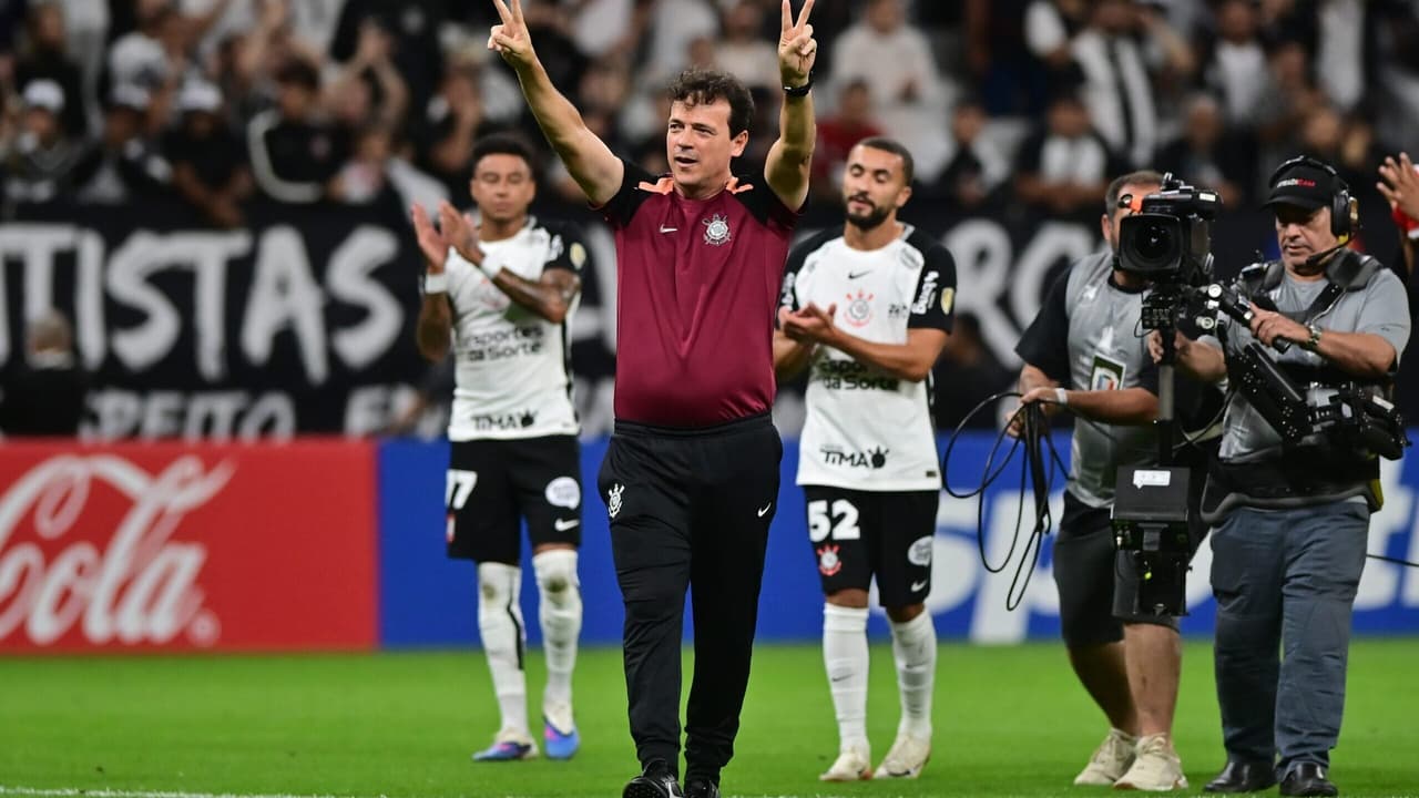 Análise tática do Guffo: o que melhorou no Corinthians de Diniz?