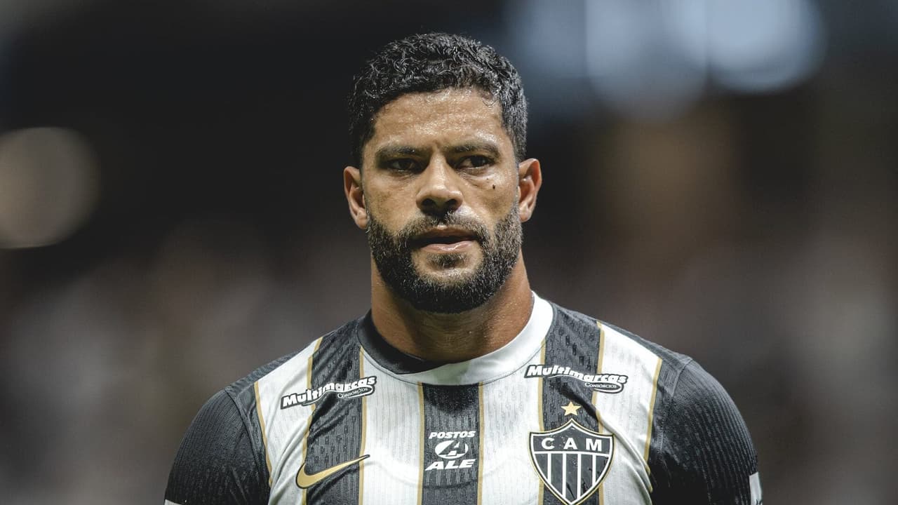 Hulk é dispensado do Atlético-MG contra o Flamengo por interesse de rival no Brasileirão — Futebol