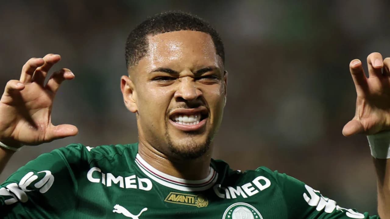 Palmeiras Refortalece Equipe com Retorno de Vitor Roque para Duelos contra o Athletico