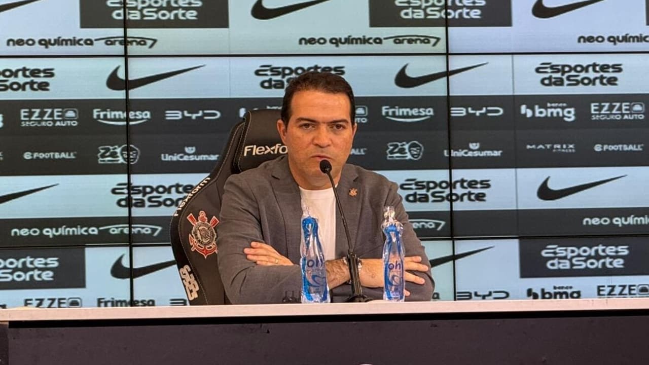 Corinthians estabelece critérios para novo treinador enquanto mantém cautela na busca por substituto de Dorival