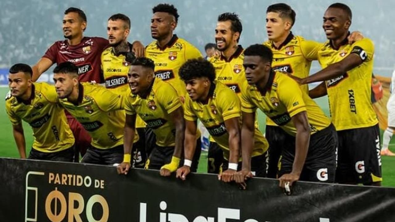 Análise Tática: Como o Barcelona-EQU Enfrenta o Cruzeiro na Libertadores