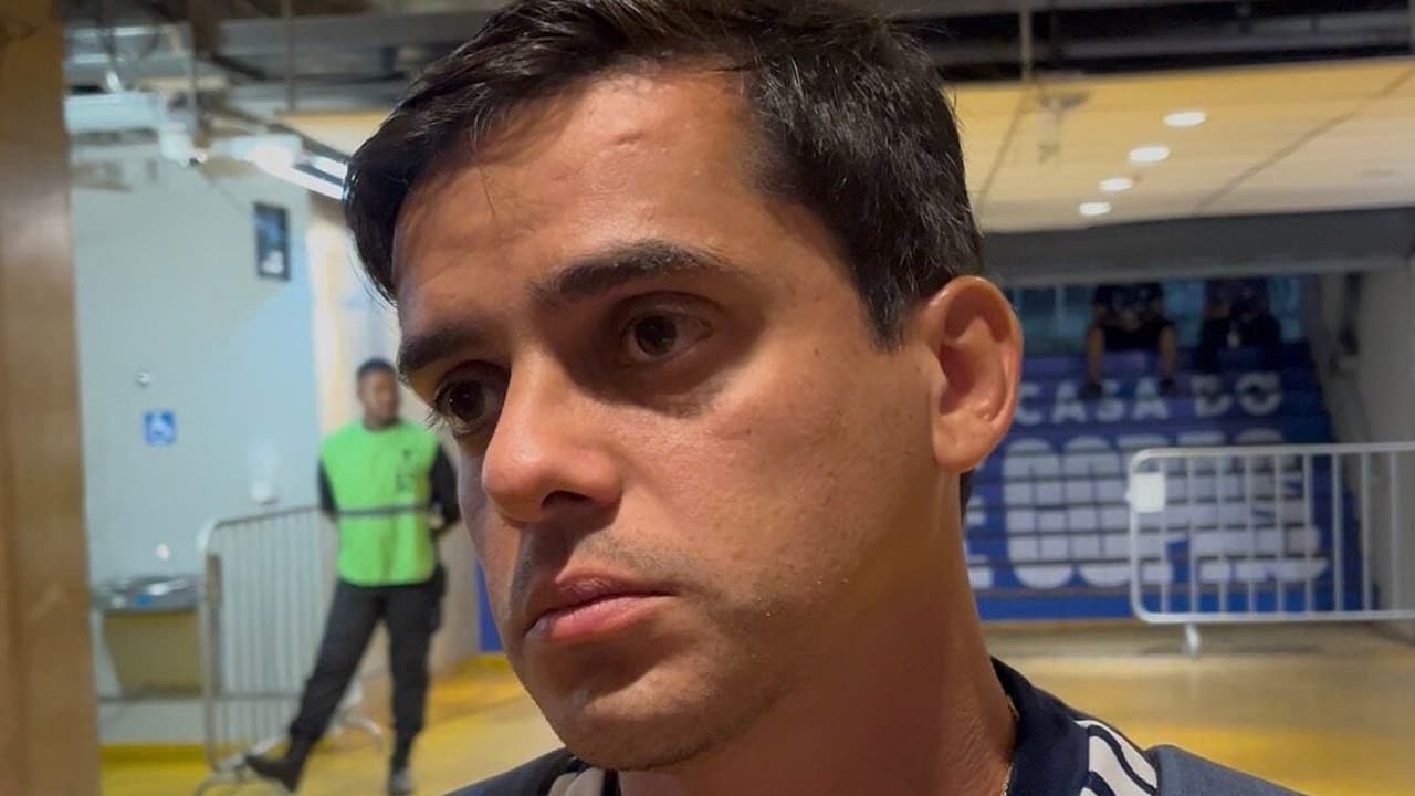 Fagner Antecede Confronto com Universidad Católica: Devemos Compreender a Estratégia do Oponente