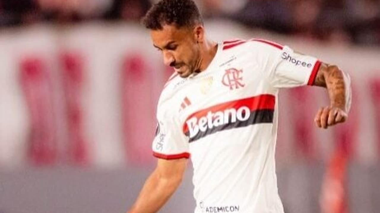Danilo Aponta Falha Crucial da Arbitragem em Empate do Flamengo com Estudiantes