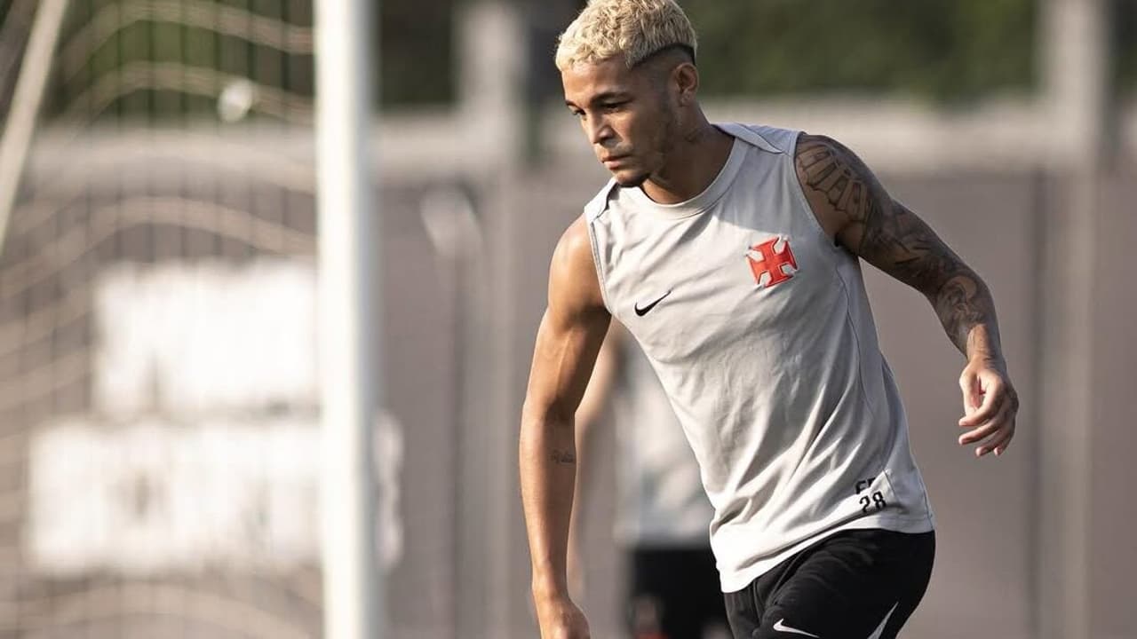 Vasco foca no clássico com Flamengo e deve rodar time todo contra Olimpia na Sul-Americana — Futebol