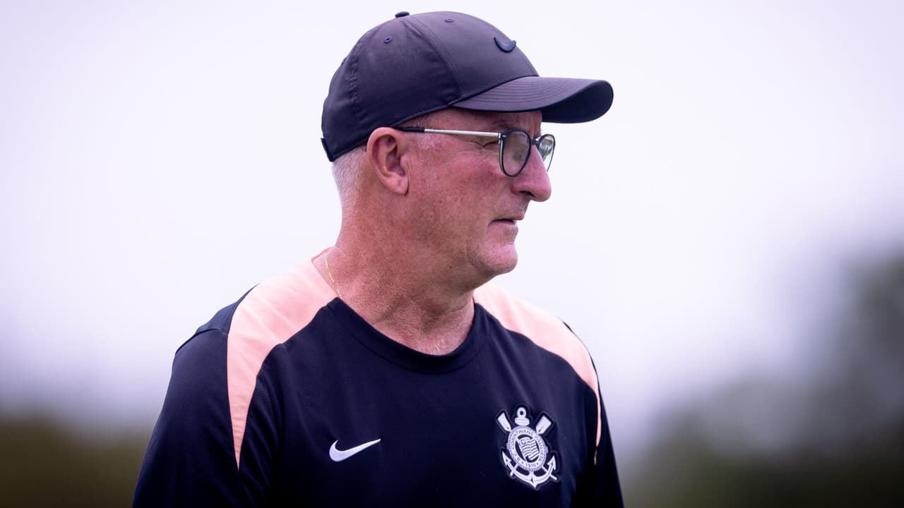 Dorival anuncia saída do Corinthians e revela planos de futuro para 2025