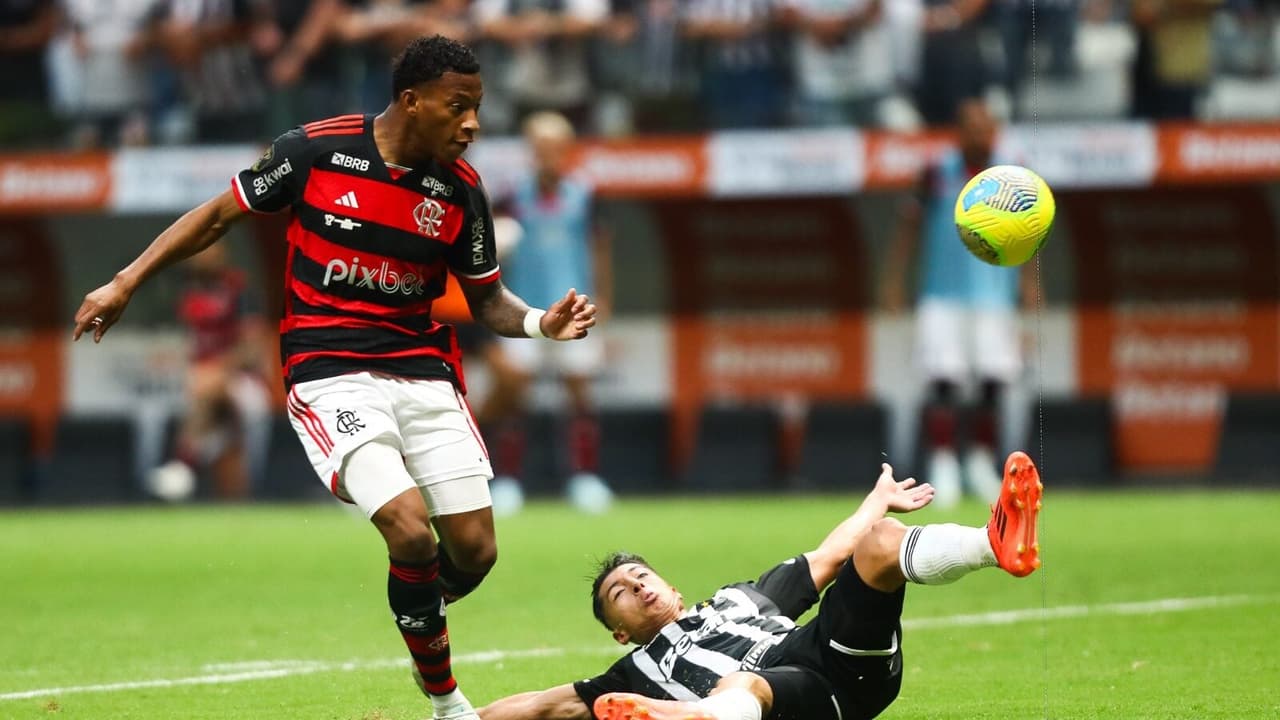 Plata retoma protagonismo em reencontro com o cenário do título no Flamengo