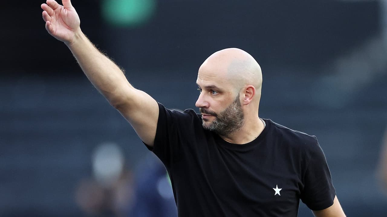 Franclim Carvalho ajusta time do Botafogo com retornos importantes contra o Inter — Futebol