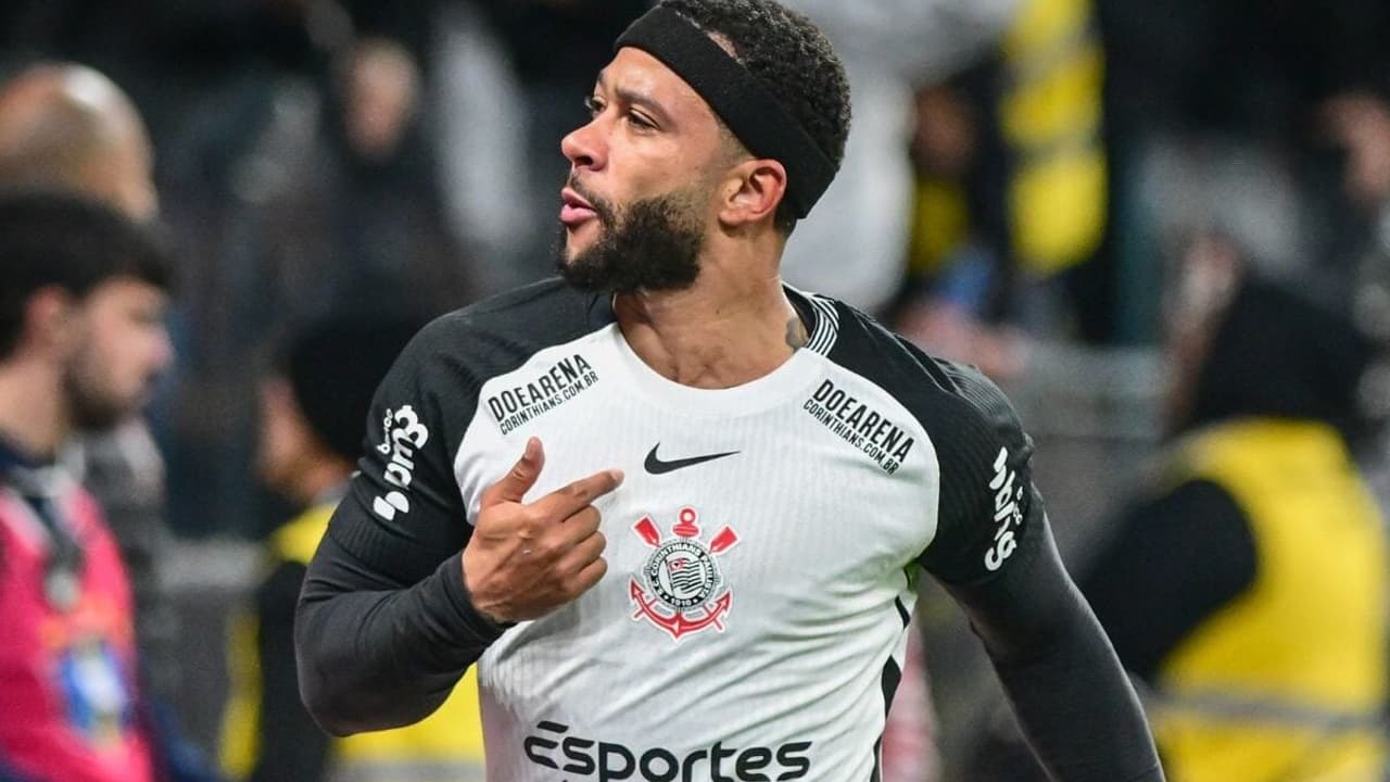 Memphis Depay Deixa Futuro no Corinthians em Suspense com Nova Publicação