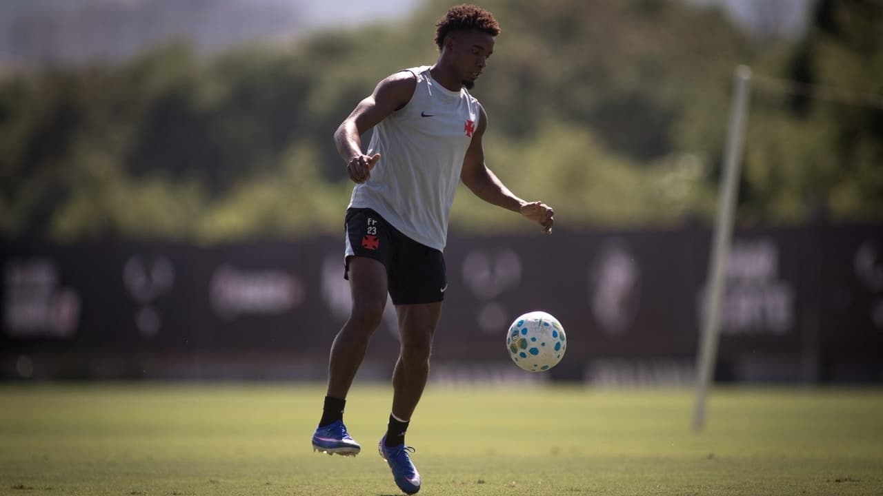 Vasco deve ter força máxima para encarar o Corinthians