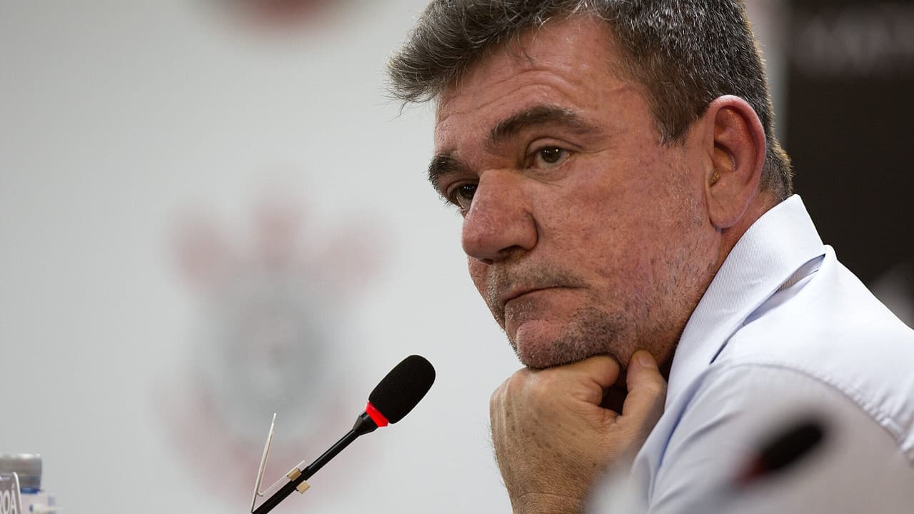 Conselho do Corinthians Justifica Expulsão de Andrés Sanchez por Condutas Inadequadas
