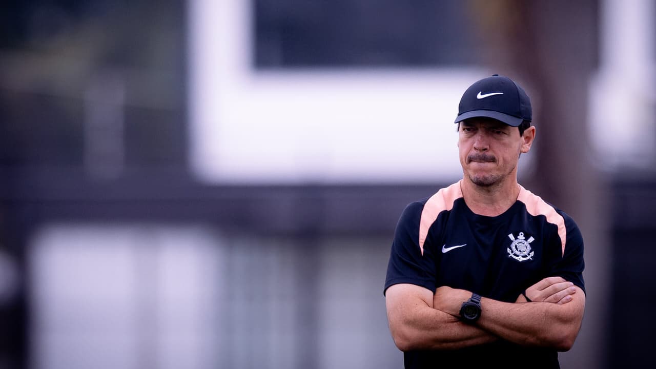 Corinthians foca na defesa e conta com retorno de Charles antes de duelo decisivo contra o Peñarol — Futebol