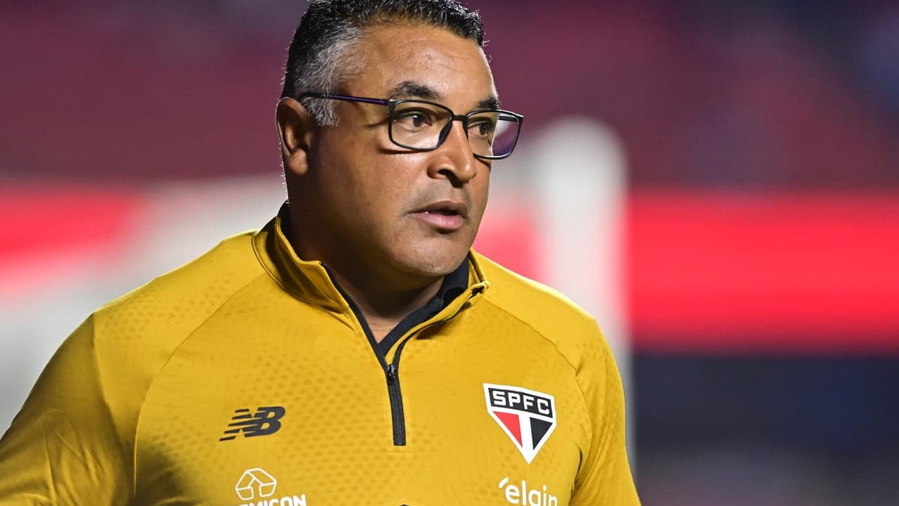 Trocas constantes de treinador ampliam lesões e desgastam elencos no futebol — Futebol