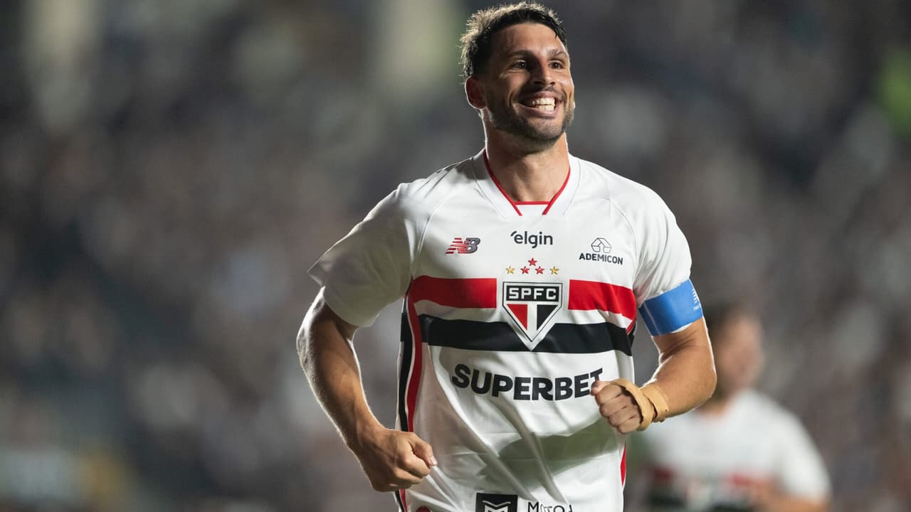 Calleri enfrenta maior seca de gols no São Paulo e mira reação antes da pausa para a Copa — Futebol