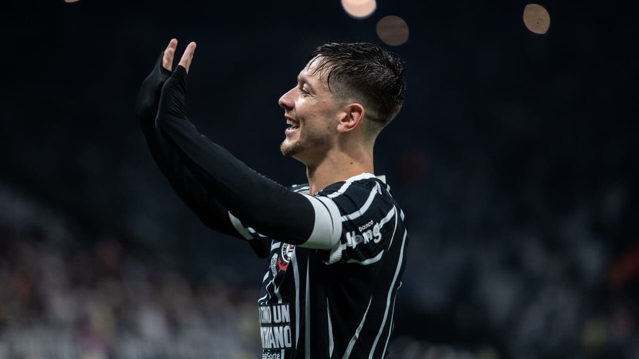 Bidon Brilha em Campo com Gol Decisivo e Dedica Vitória à Mãe: 