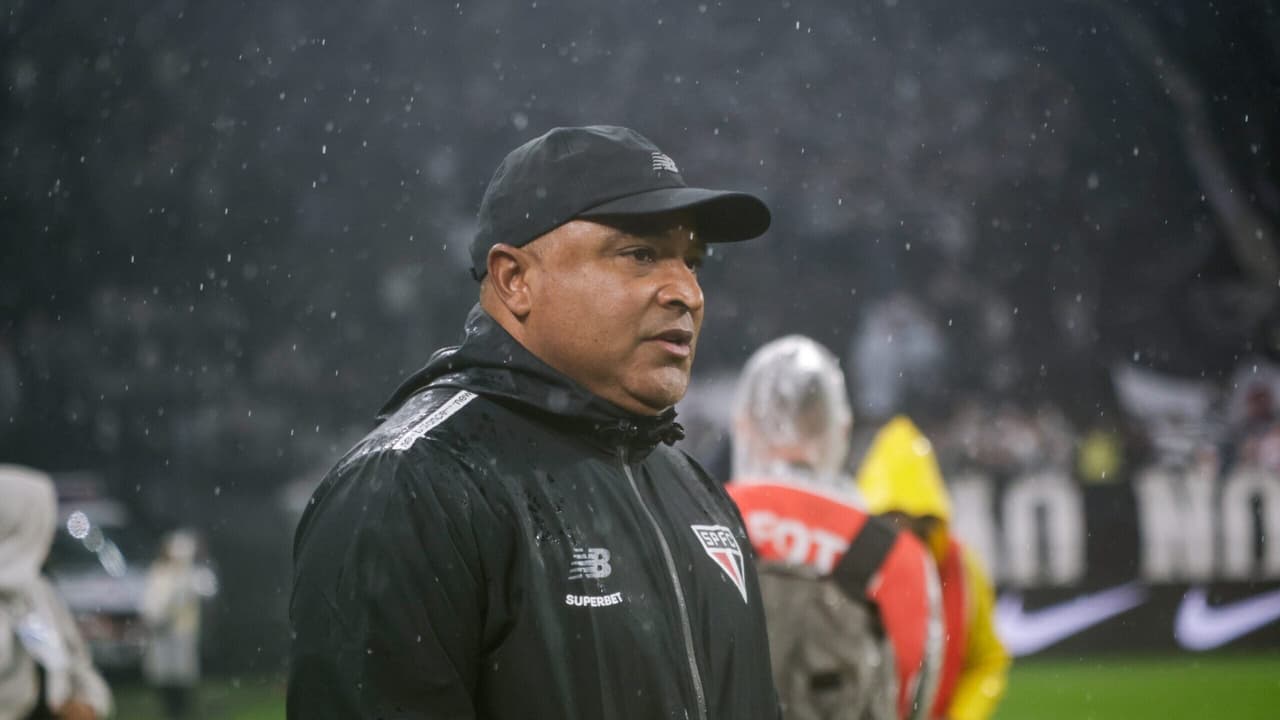Roger Machado revela erros fatais do São Paulo e admite pressão no clássico contra Corinthians — Futebol