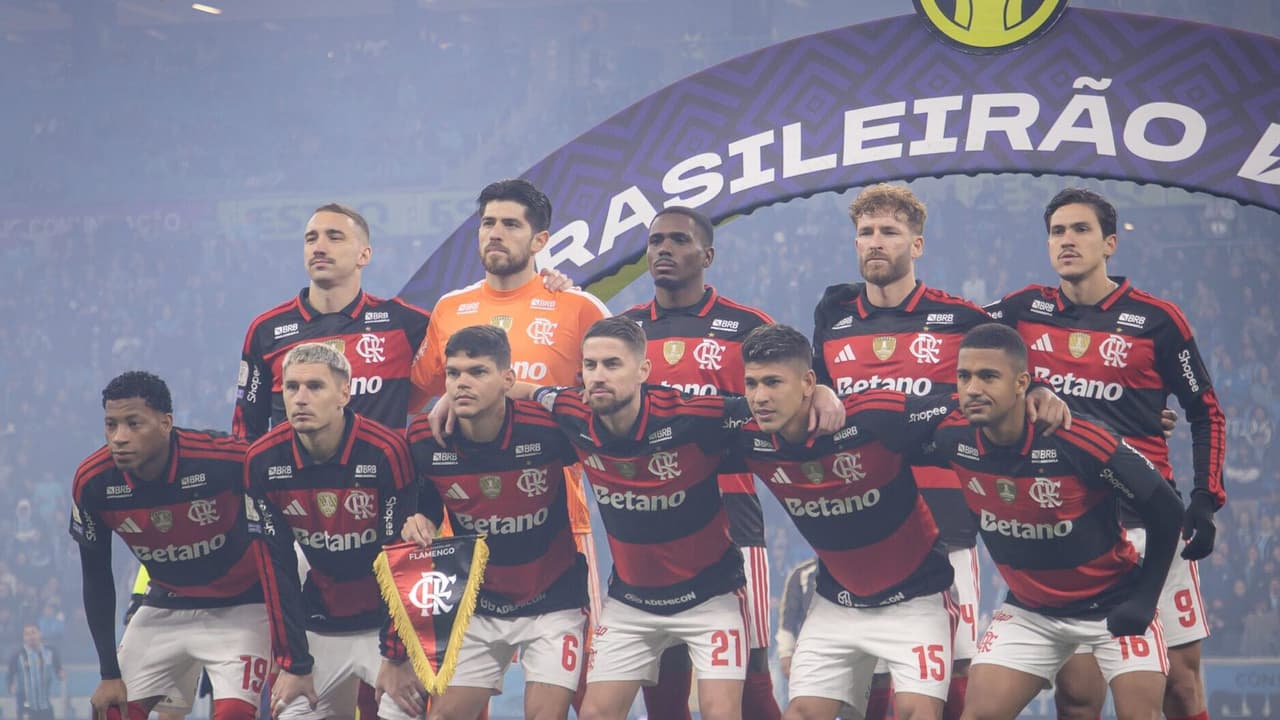 Flamengo tem desfalque no time titular para enfrentar o Vitória