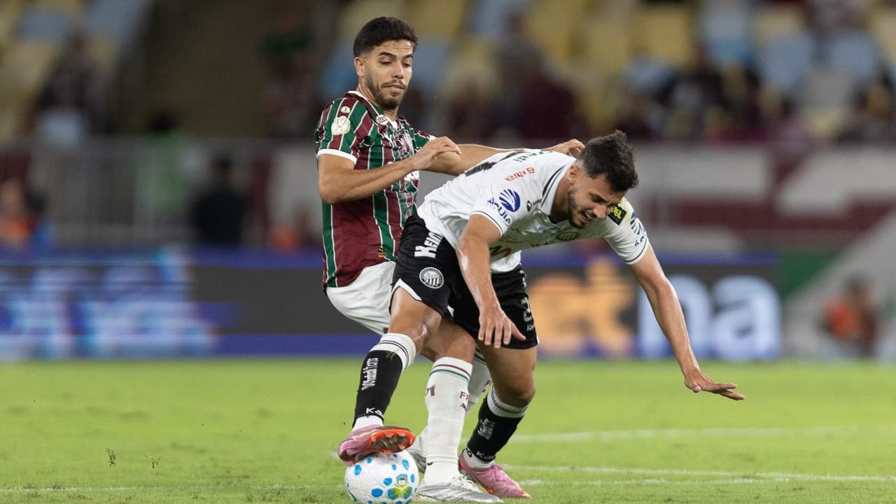 John Kennedy desperdiça pênalti e irrita torcida do Flu na classificação contra o Operário-PR — Futebol