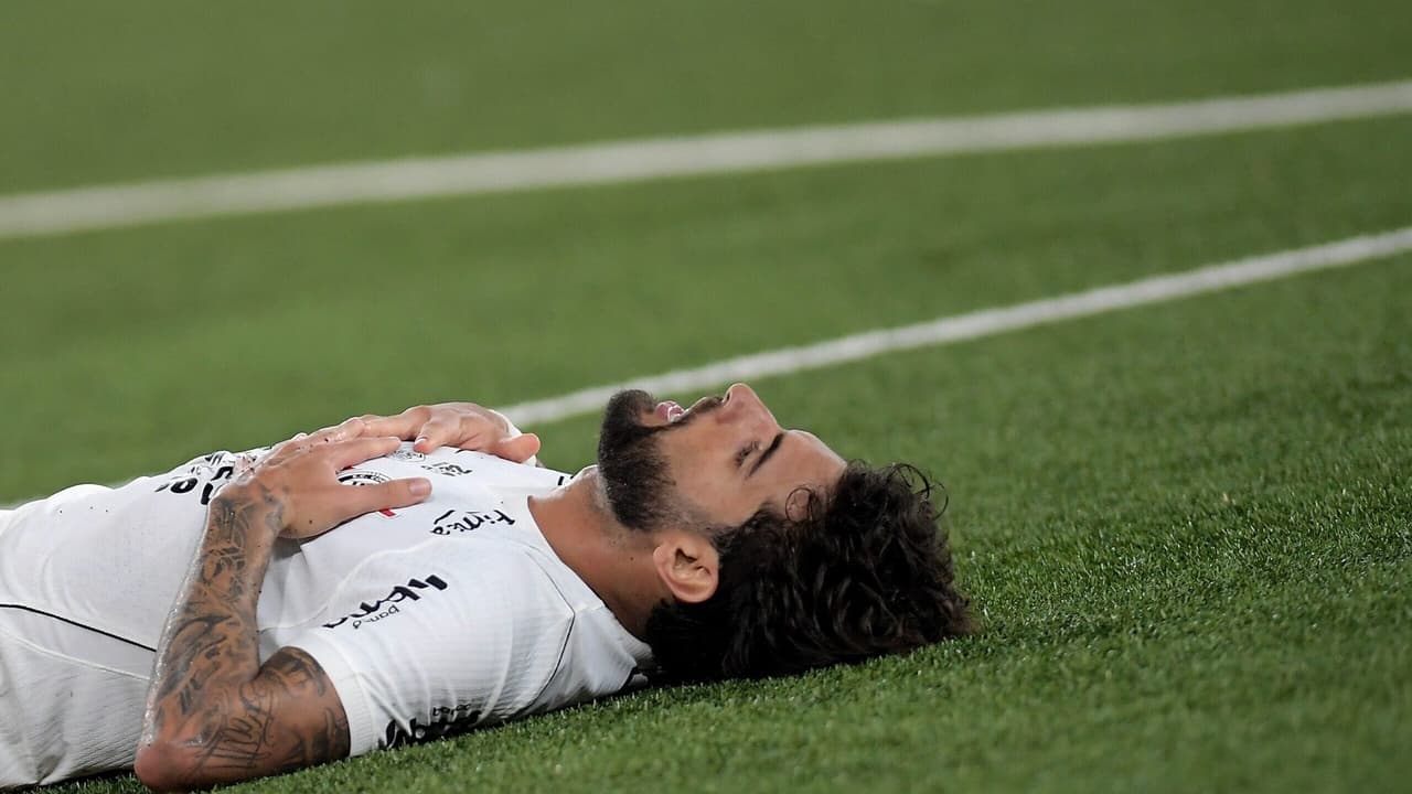 Corinthians entra na zona de rebaixamento após derrota amarga para o Botafogo no Brasileirão