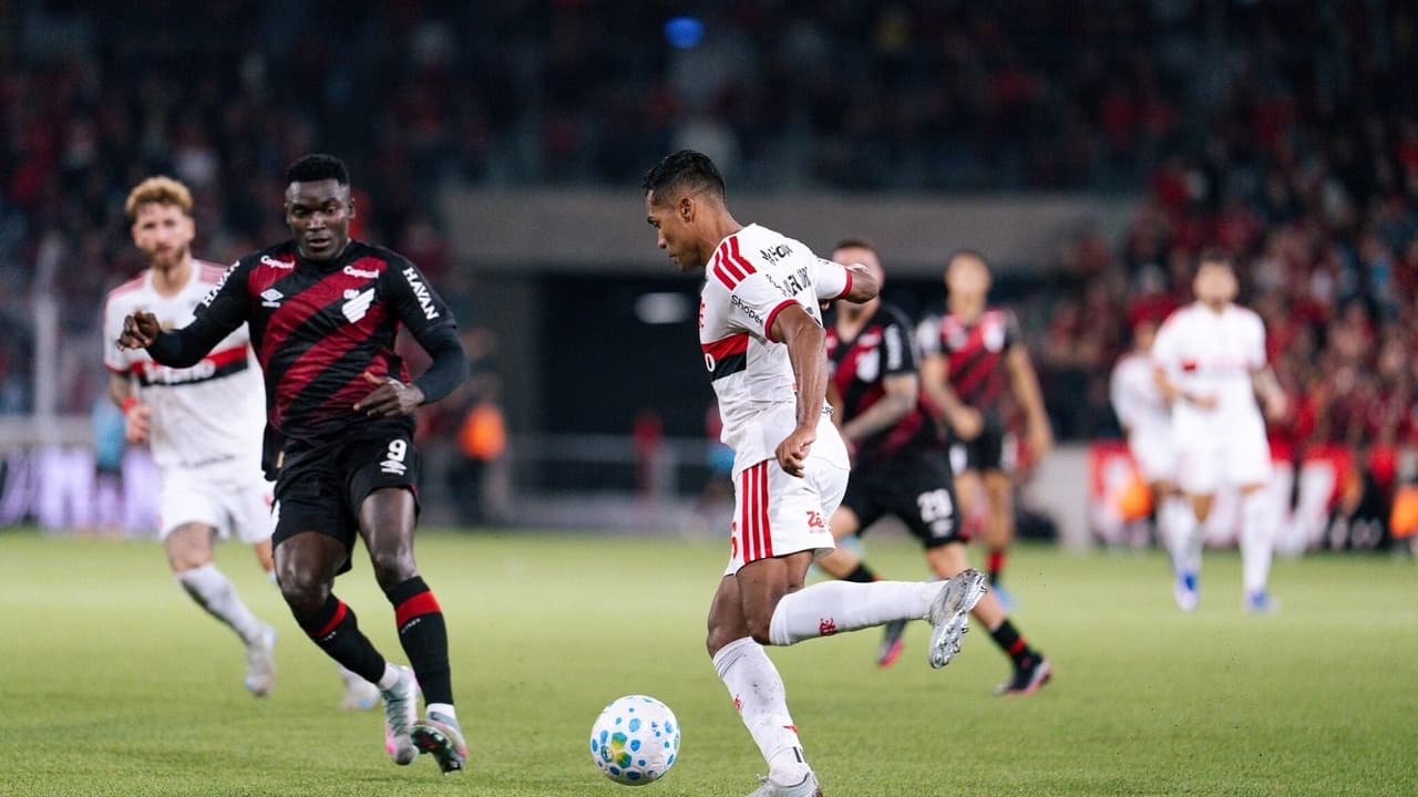 Athletico-PR e Flamengo lideram audiência no Brasileirão com rodada histórica — Futebol