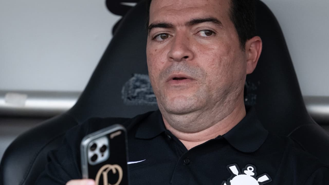 Marcelo Paz garante: Corinthians só negocia Yuri Alberto por valor alto — Futebol