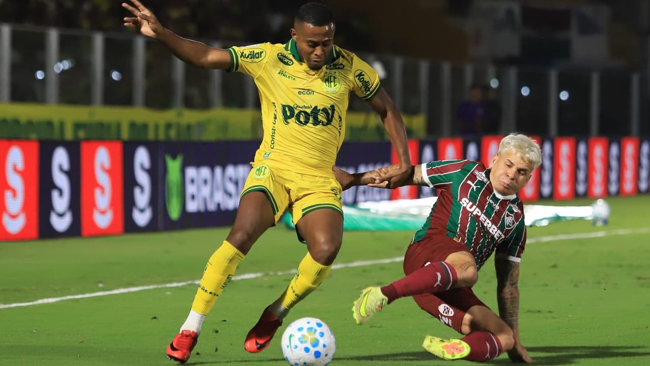 Fluminense cai para o Mirassol com golaço e falha defensiva no Brasileirão — Futebol