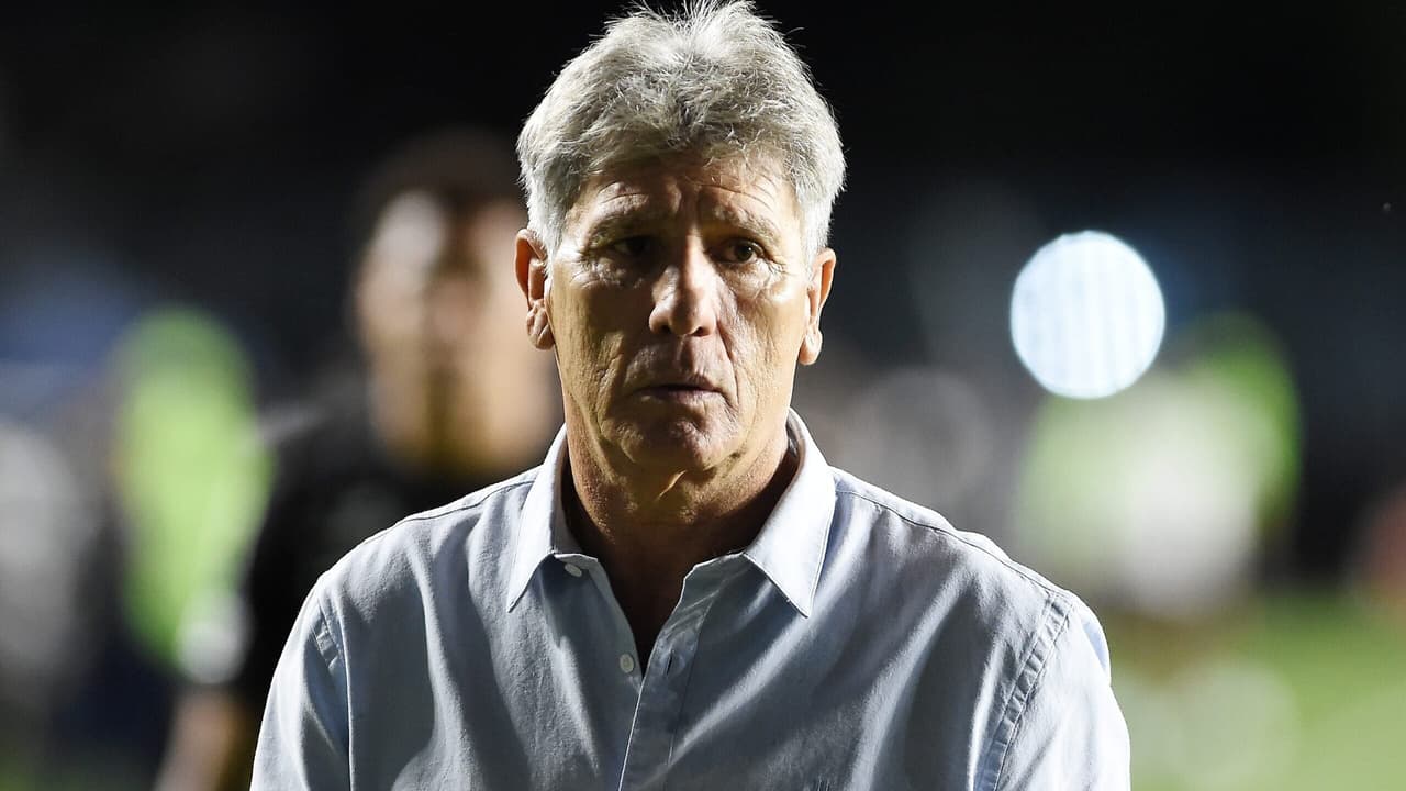 Renato Gaúcho se pronuncia após hostilidade da torcida do Vasco
