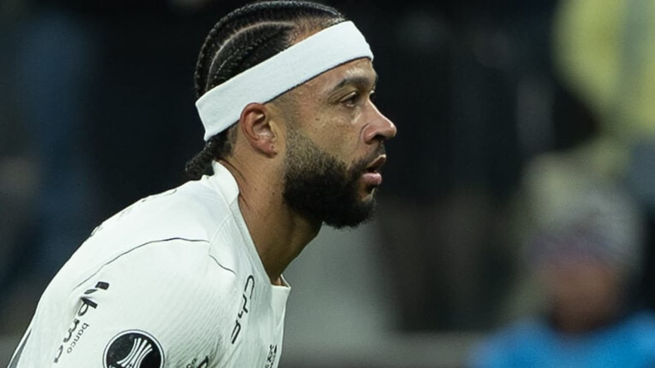 Memphis Depay Encerra Capítulo no Corinthians com Futuro Incerto antes da Copa do Mundo