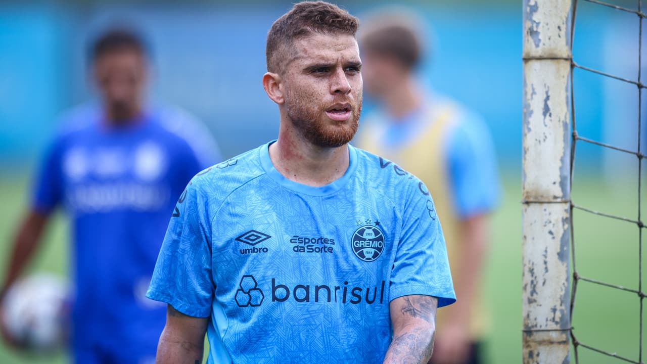 Grêmio é notificado extrajudicialmente por Cuéllar após atraso em pagamentos