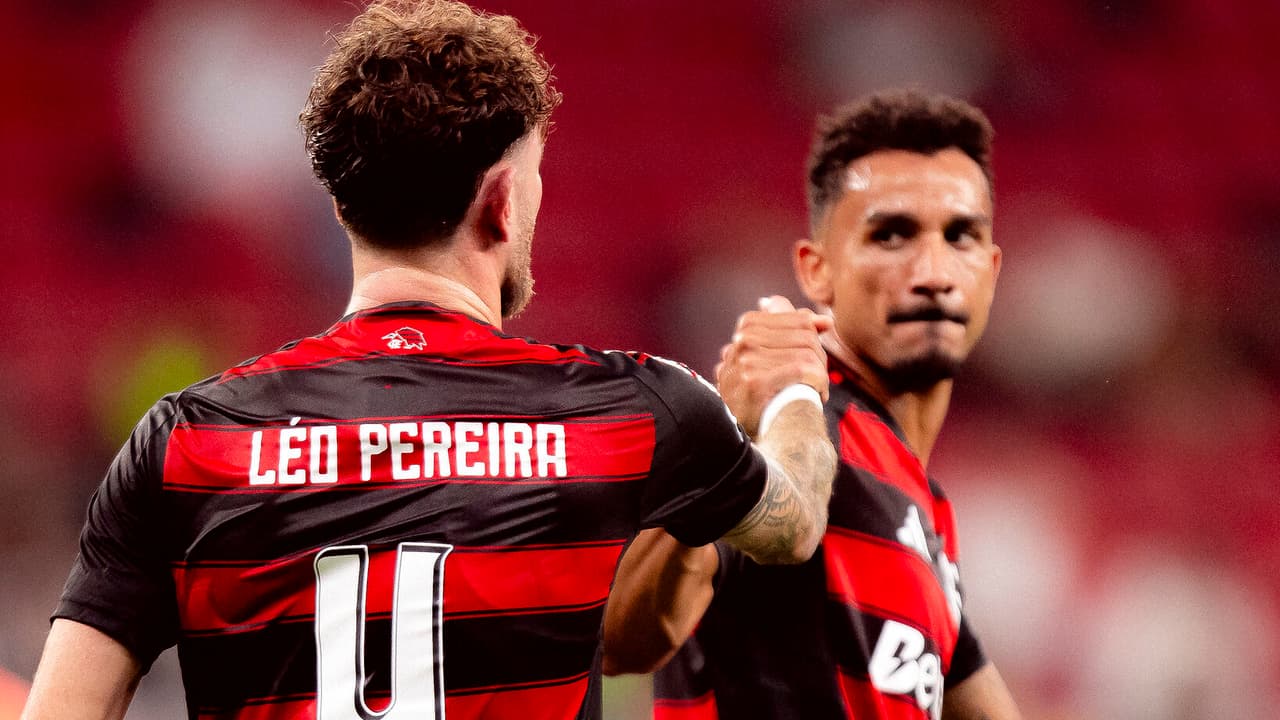 Léo Pereira busca aperfeiçoamento e inspiração em Danilo para conquistar posição na seleção