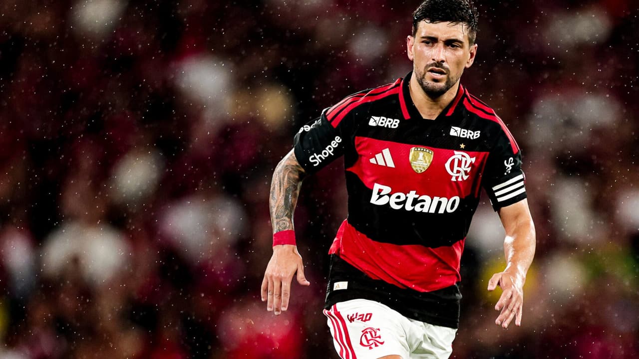Arrascaeta Recebe Data para Retorno ao CT do Flamengo e Reforça Elenco na Temporada