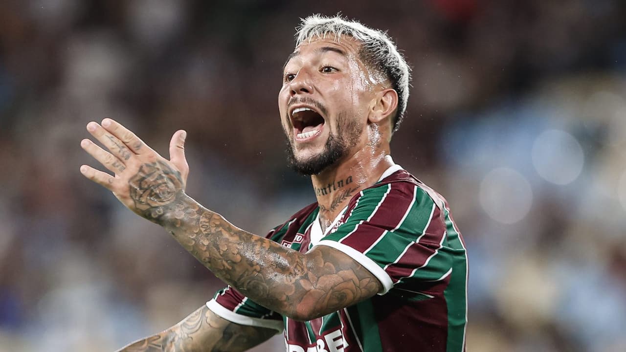 Zubeldía choca torcida e coloca Acosta de volta ao time titular do Fluminense na Libertadores — Futebol
