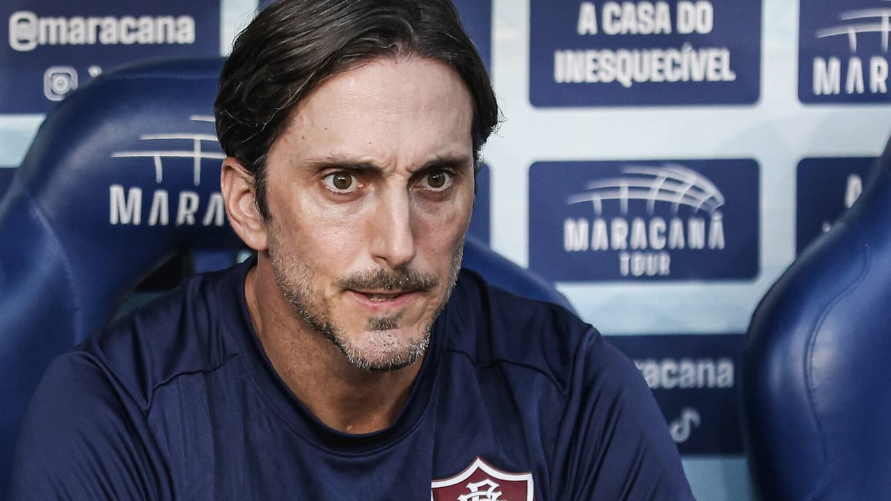 Zubeldía recebe voto de confiança do Fluminense, mas futuro depende de desempenho nos próximos jogos — Futebol