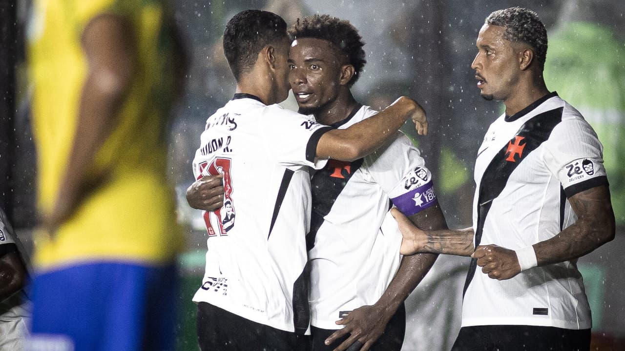 Vasco confia em retrospecto impecável contra líderes para desafiar o Flamengo — Futebol