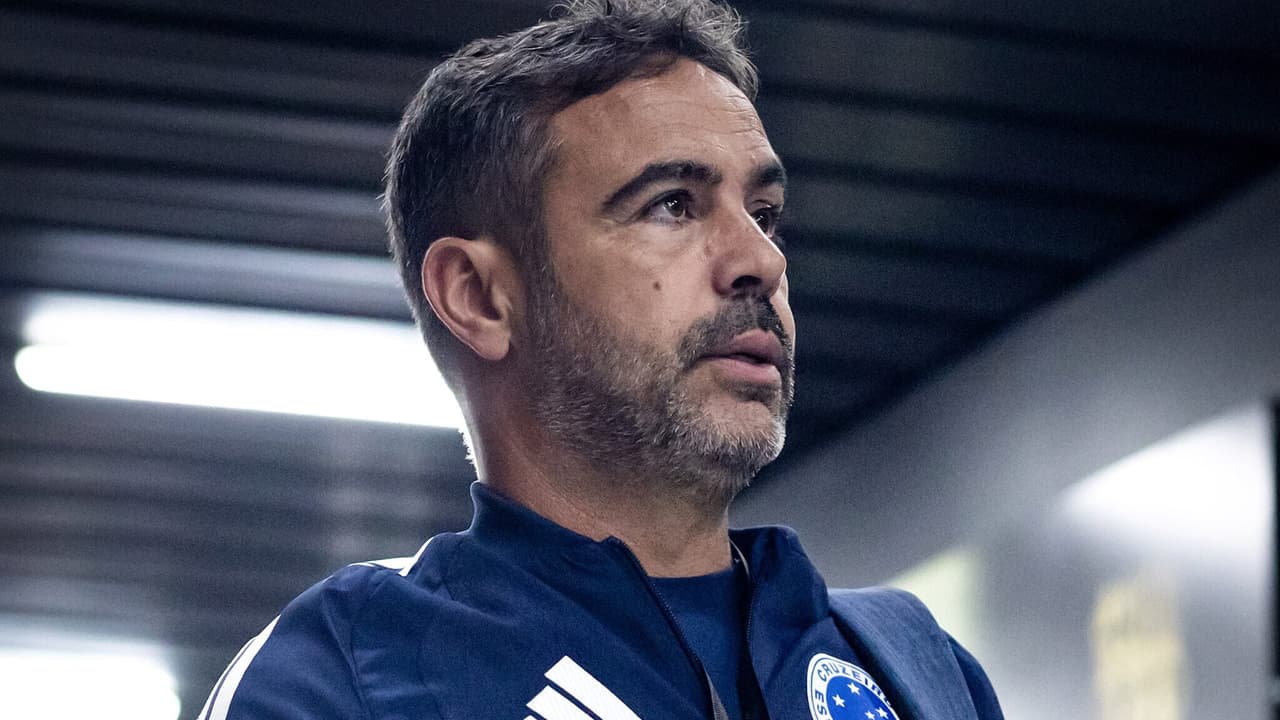 Artur Jorge Anteve Desafio Crucial na Libertadores para o Cruzeiro