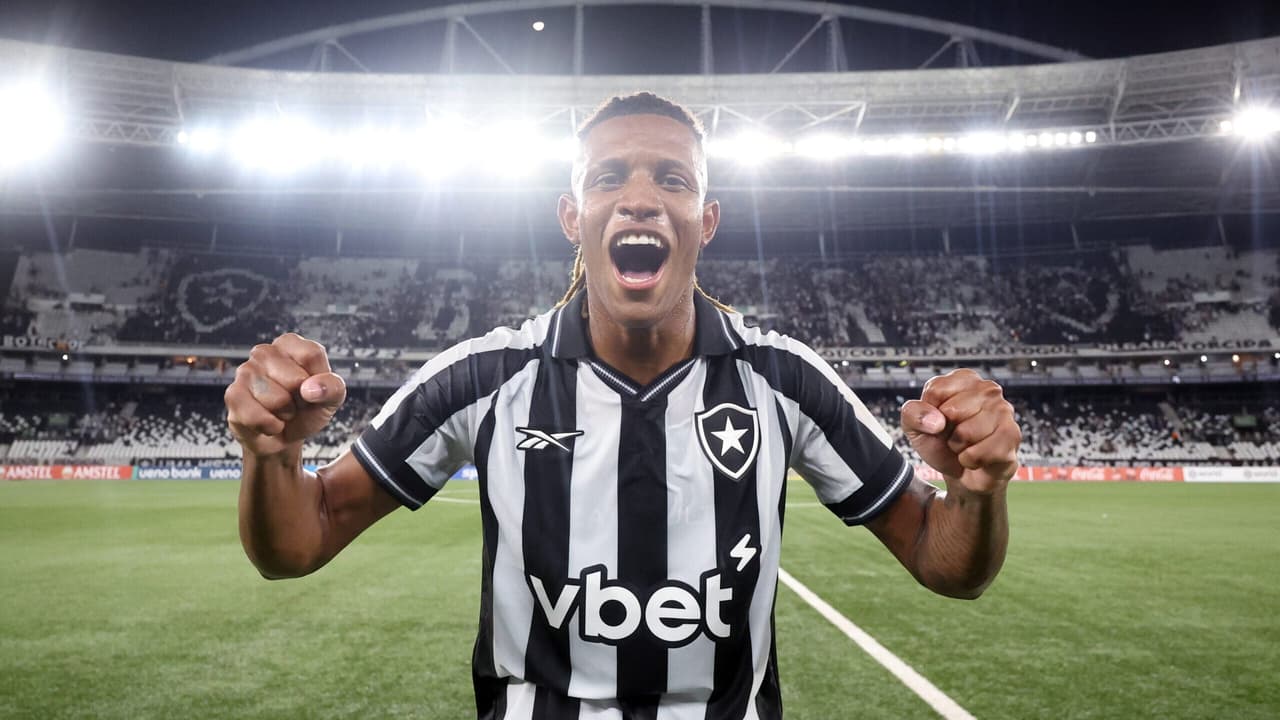 Danilo explode em gols pelo Botafogo e manda recado especial para Ancelotti após vitória no Nilton Santos — Futebol