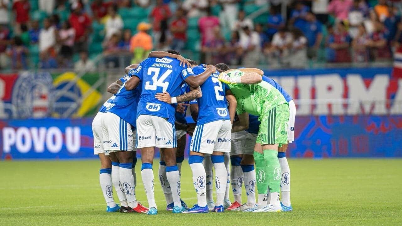 Juventude brilha e garante vitória do Cruzeiro sobre Bahia na Arena Fonte Nova