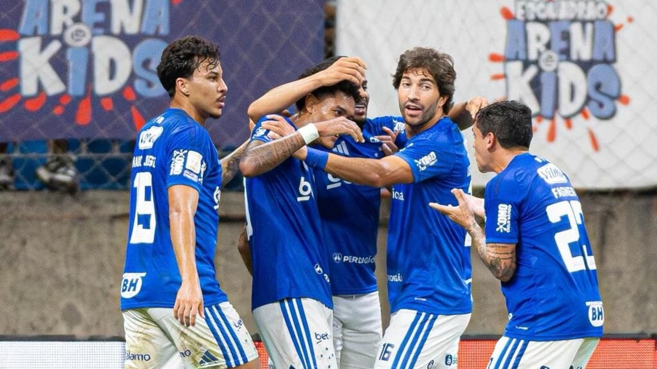 Kenji decide nos acréscimos e Cruzeiro arranca virada heroica sobre o Bahia na Fonte Nova — Futebol